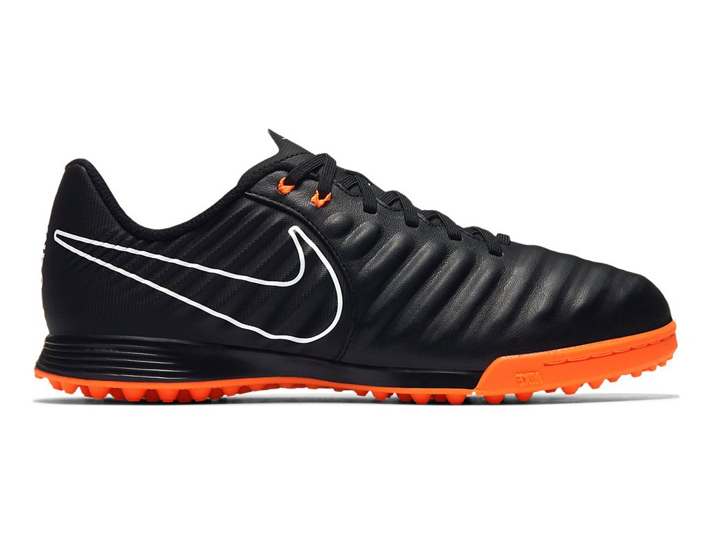 messi futsal boots