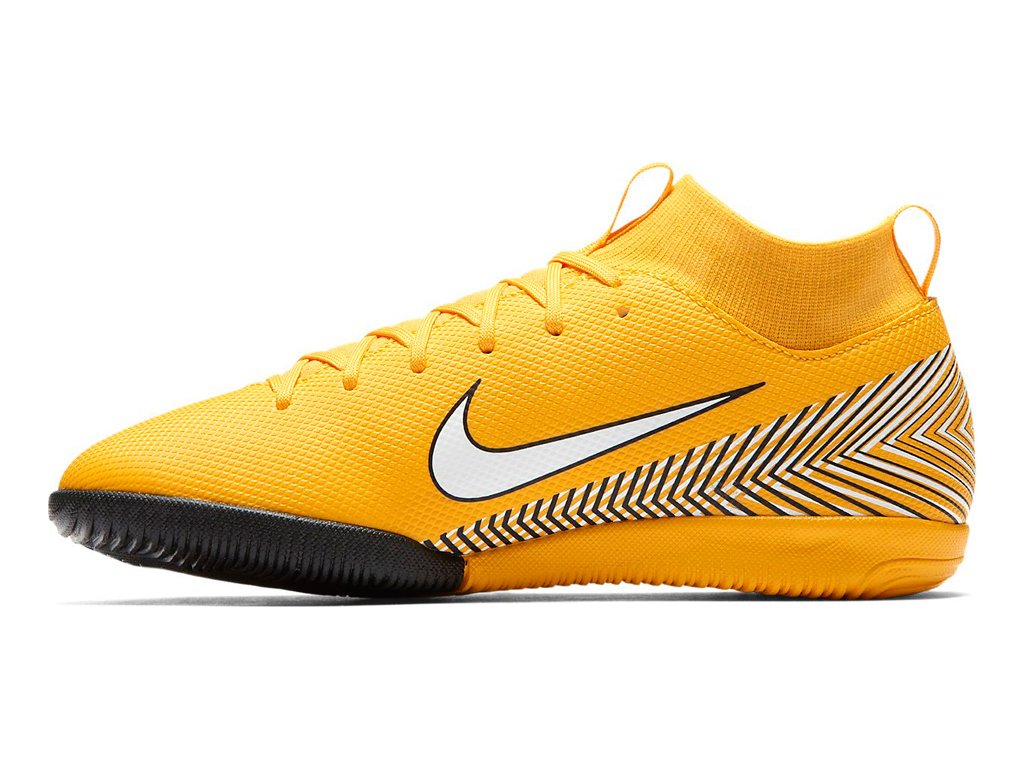 halovky nike mercurial