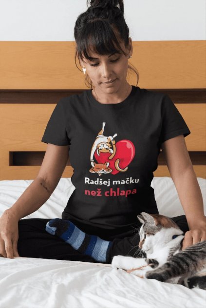 Dámske tričko Radšej mačku než chlapa