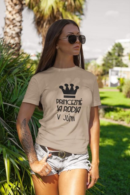 Dámske tričko Princezné sa rodia v júni