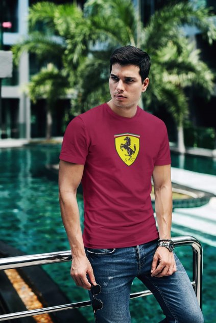 Tričko s logom auta Ferrari