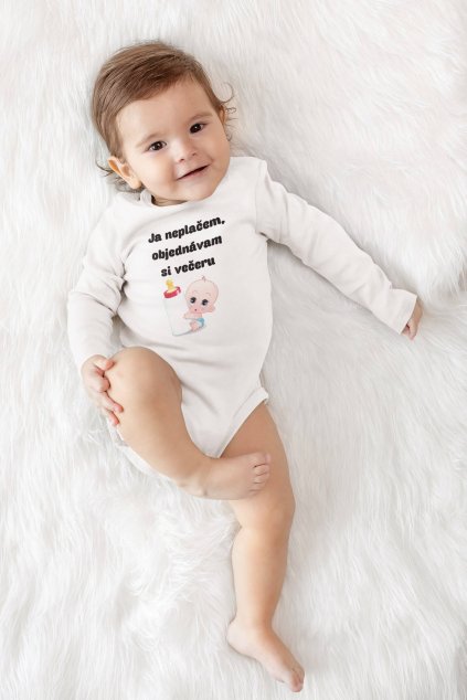 long sleeve onesie mockup of a happy baby lying over a soft cloth m978 (2) (1)