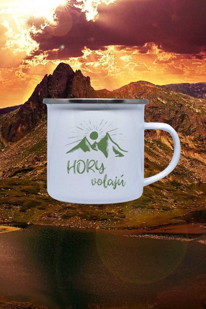 Plechový hrnček Hory volajú