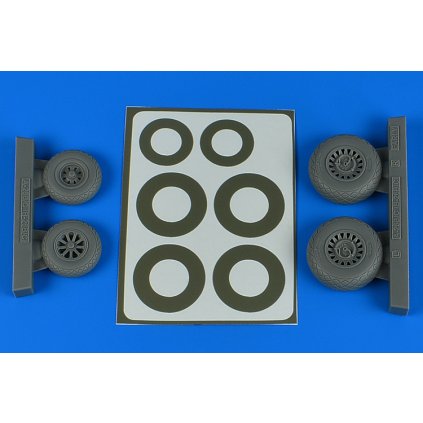 30089 1 1 48 a 26b c b 26b c invader wheels paint masks early diamond pattern icm