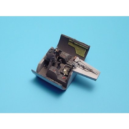 20030 1 20030 1 72 a 1h skyraider cockpit set hasegawa