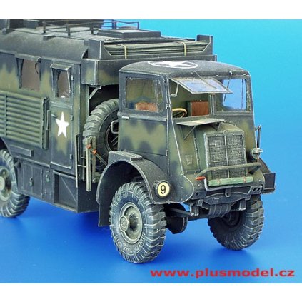 6113 1 1 35 bedford ql driver s cabin