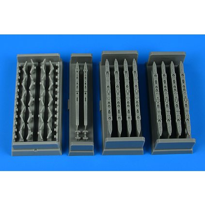 22343 1 1 48 su 25 frogfoot wing pylons early version for zvezda kit