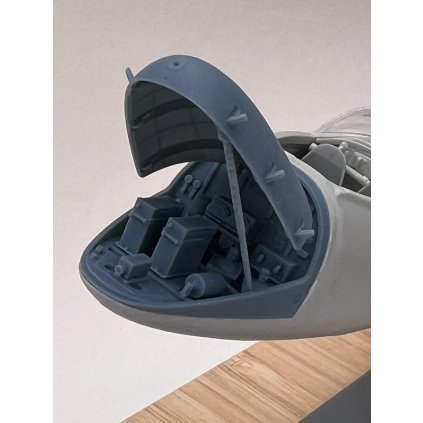 40172 1 40172 41165 483d006