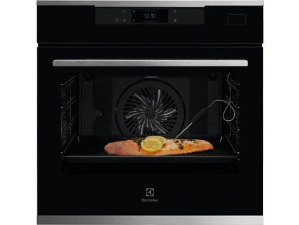 Electrolux 800 PRO SteamBoost KOBBS39WX Trouba vestavná s parní funkcí  + SLEVOVÝ KUPÓN 100,- Kč