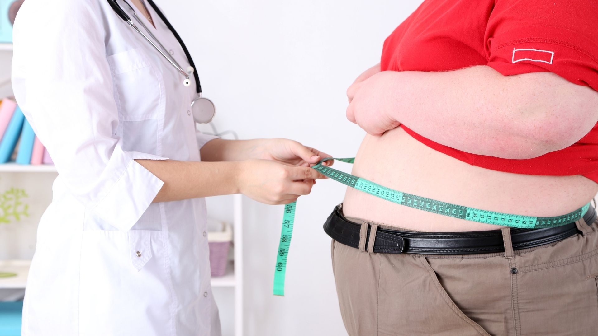 Toto jsou nejčastější zlozvyky, které vedou k obezitě!