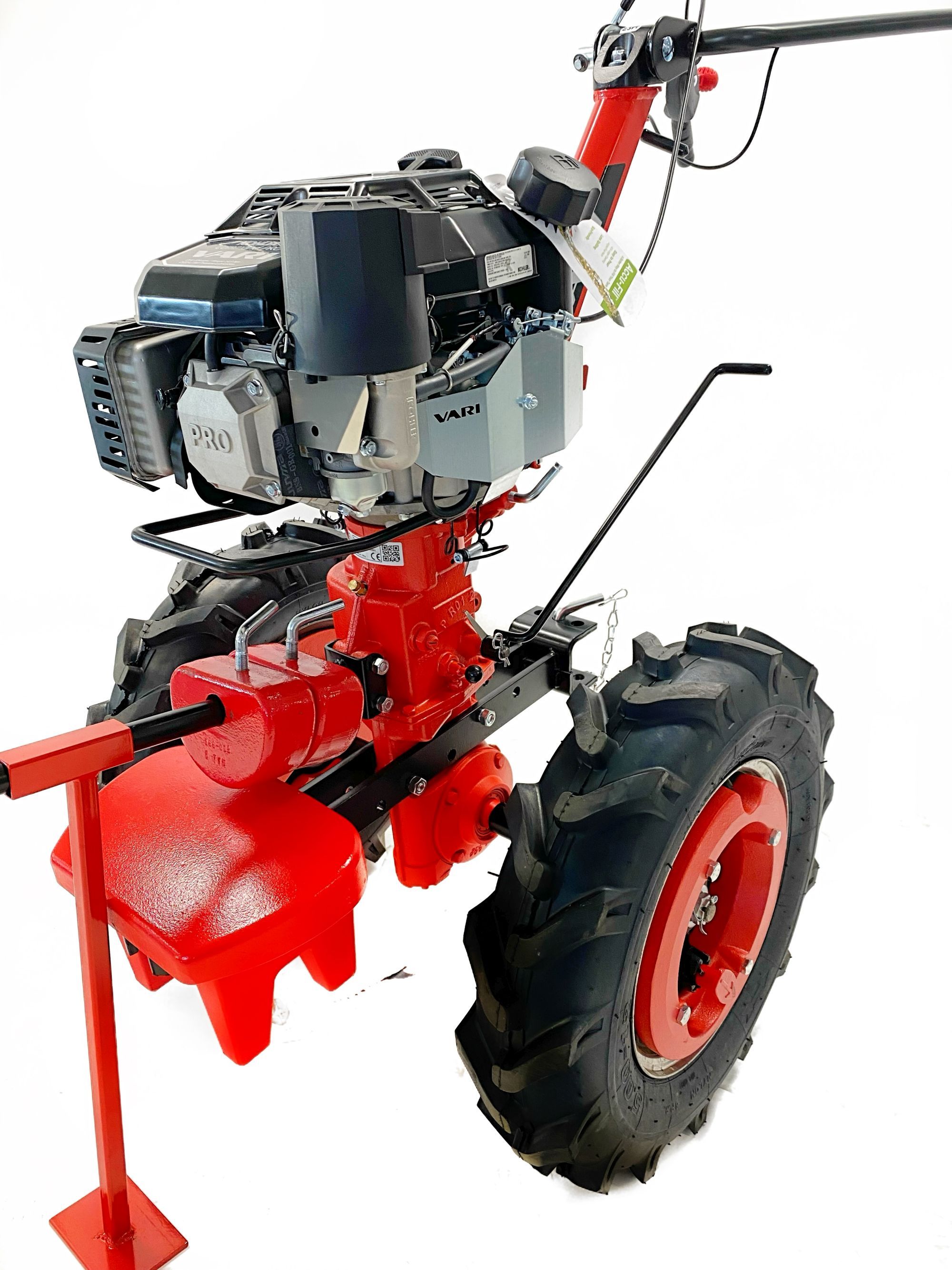 Malotraktor VARI KOHLER Command Pro CV 224 OHV V 4411