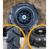 6793727ccc17e966bf8a4ac8 TRAKTOR NA AKUMULATOR POJAZD ZABAWKA Z PRZYCZEPKA POMPOWANE OPONY MUZYKA BUJAK DLA DZIECI009