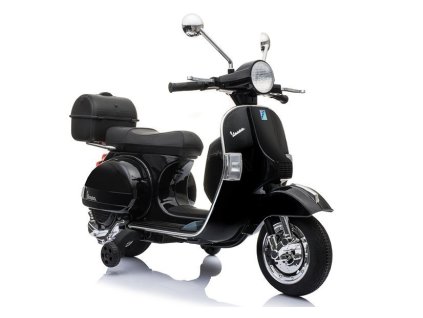 Vespa skútr elektrická jízda na motocyklu - černá