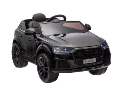 Audi Q7 Černě lakované auto na baterie