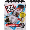 Tech Deck Large Fingerboard Set, barevný Skateboard The Berrics Transforming Skate Park Rampa + příslušenství