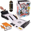 Tech Deck Large Fingerboard Set, barevný Skateboard The Berrics Transforming Skate Park Rampa + příslušenství