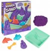 Kinetic Sand plastový kinetický hrad z písku s fialovým pískem + formičky a příslušenství Spin Master