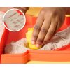 Kinetický písek Kinetic Sand sada Kufřík Sandy Farm + doplňky