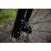 XR 9.8 GR - Matte Carbon / Gloss Black (Velikost 520mm (S))