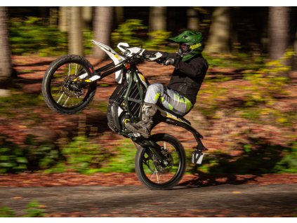 Půjčení motocyklu Surron UltraBee