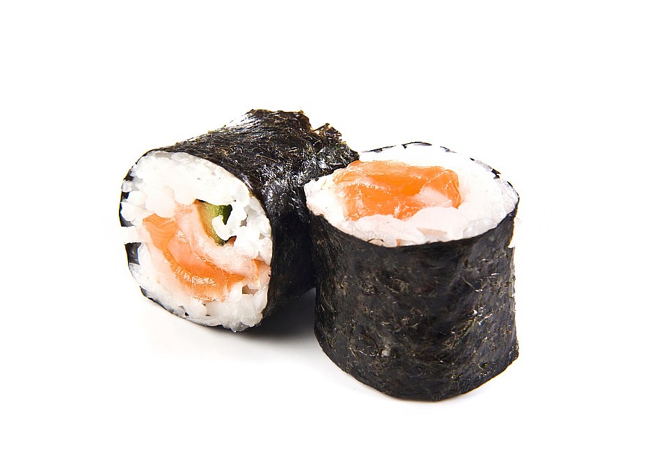 Maki-sushi-s-lososem