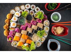 Tác sushi 60ks (chlazené, neposíláme)