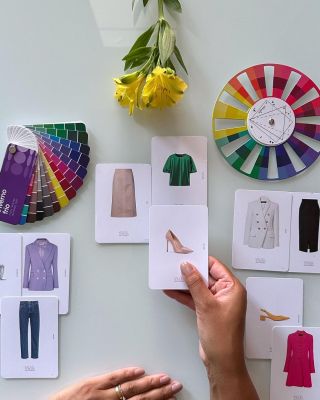 ÚTERNÍ MOTIVACE– BARVY, KTERÉ TĚ ROZZÁŘÍ Každá z nás má svou jedinečnou paletu, která dokáže podtrhnout krásu, sebevědomí...