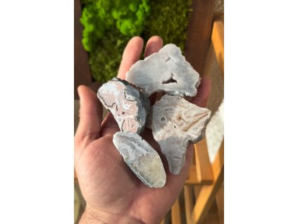 Sněhově bílé české acháty - set