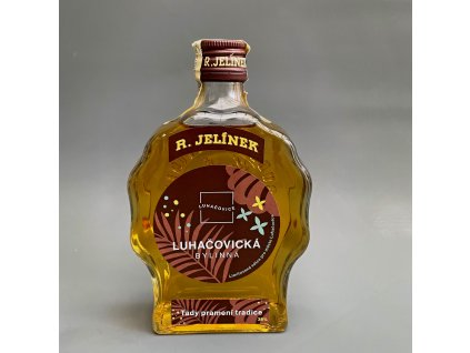 36DE762F C69E 4D39 8F26 1DAC61E32A06