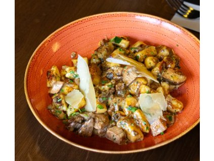 domácí gnocchi s lanýžovou omáčkou