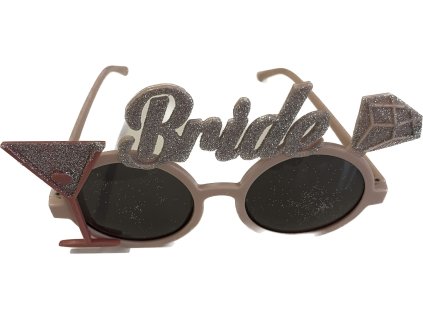Štýlové okuliare „Bride & Groom“ – dokonalý doplnok na svadobné oslavy