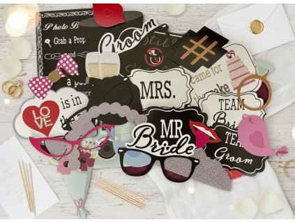 svadobne-rekvizity-set-31ks-na-palicke