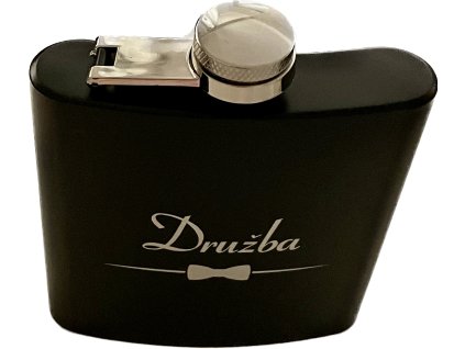 Ploskačka pre družbu – elegantný darček na svadbu