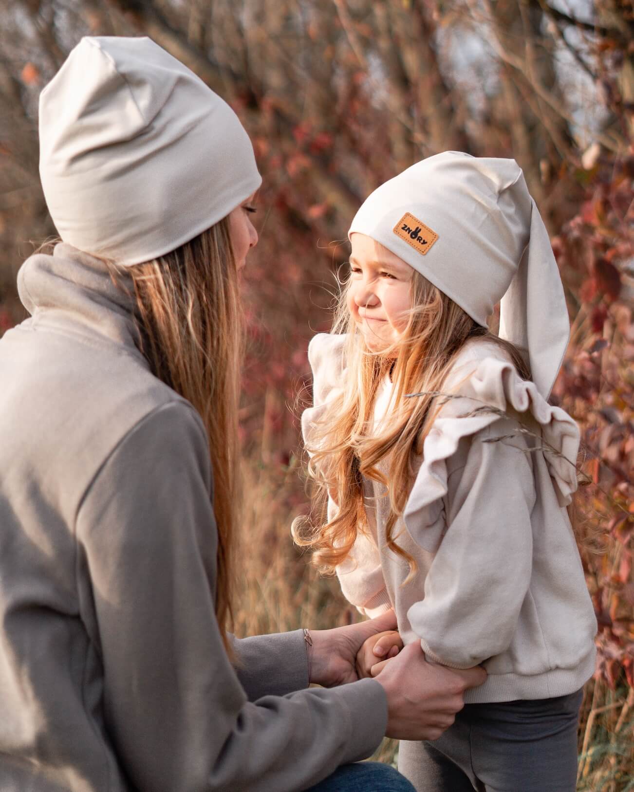 Podzimní inspirace: teplákovina a softshell s autorskými vzory