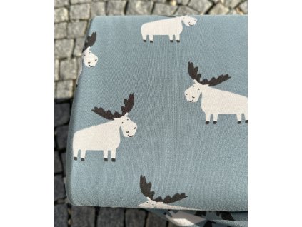 Úplet - Sob na modré