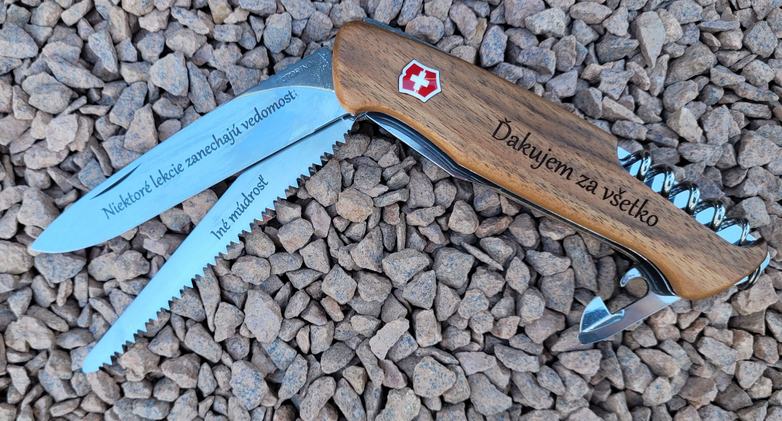 gravírovanie-čepeľ-črienka-rangerWood55