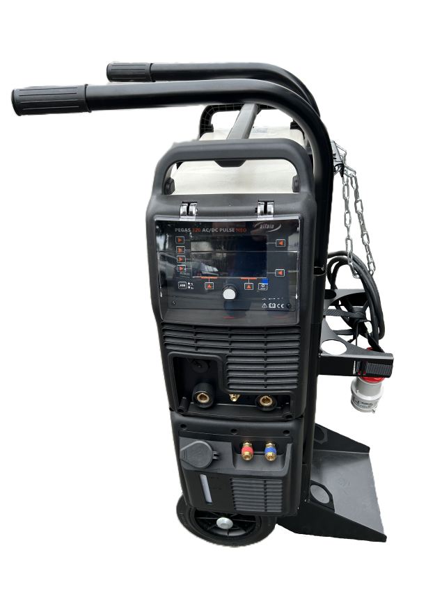 Zvárací invertor TIG Pegas 320 AC/DC Pulse NEO s vodným chladením