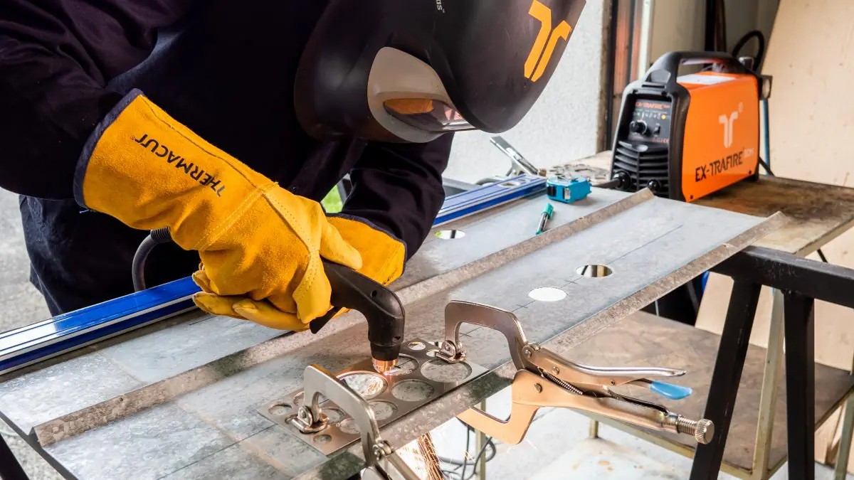 Zásady bezpečné práce s plazmou