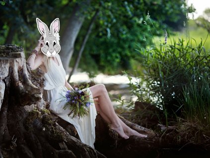 Maska zajíc - rekvizity na svatební focení