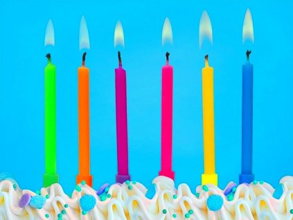 Svíčky na dort barevné - narozeninové dortové svíčky
