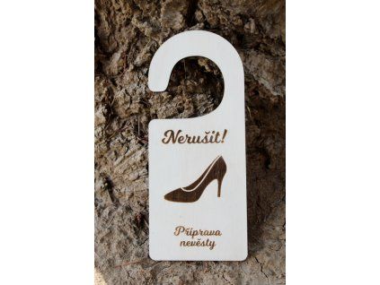 visacka na kliku nevesta