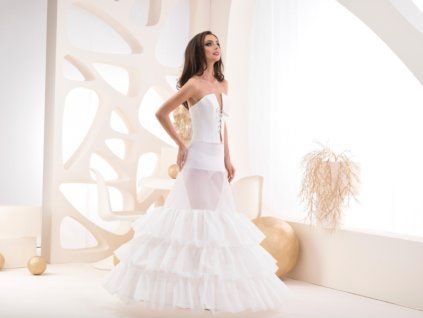 2607 spodnice se tremi volany