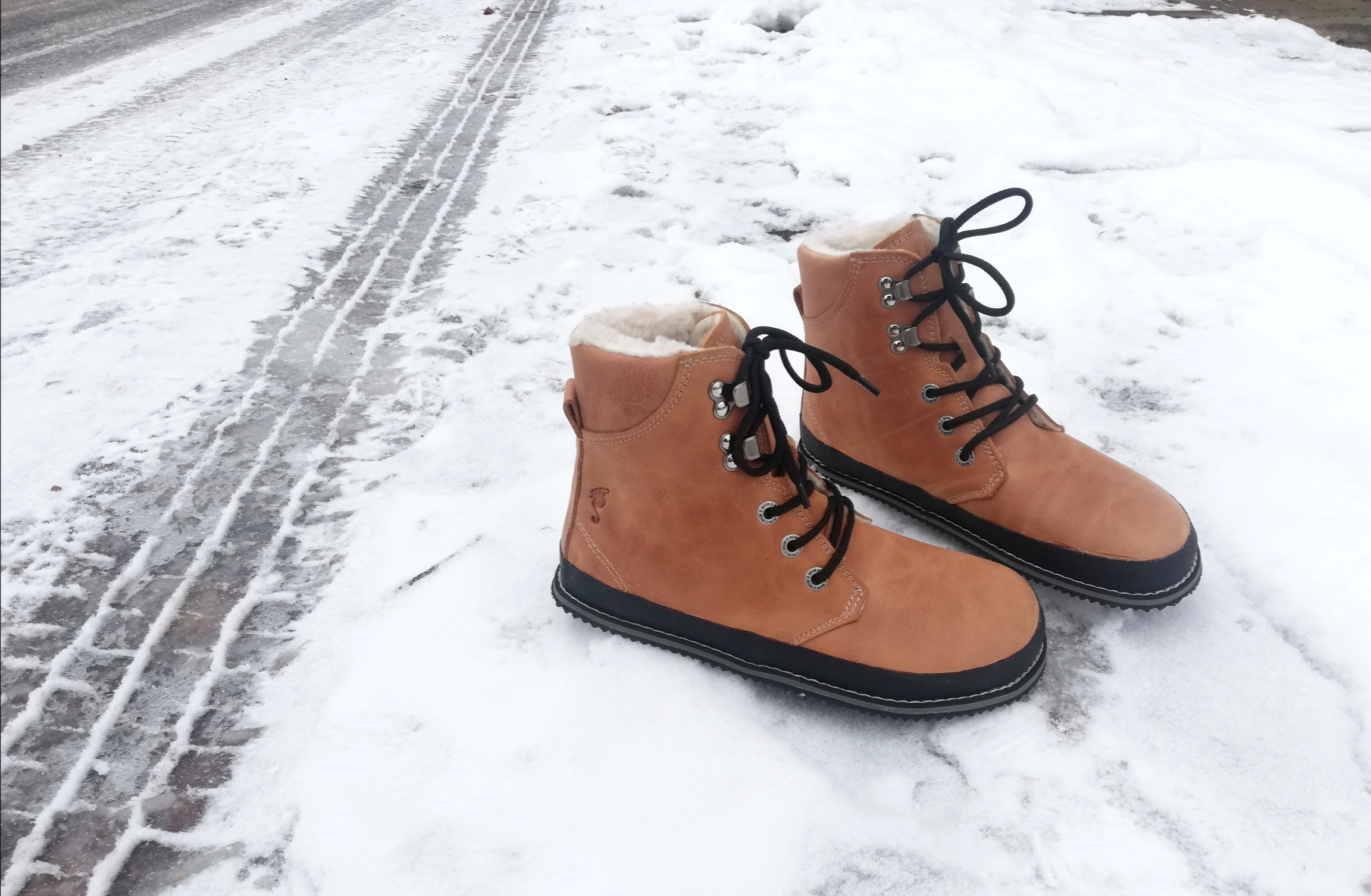 Zimní boty z kvalitní kůže, zateplené vlnou.... Vám rádi ušijeme v barvě na přání.