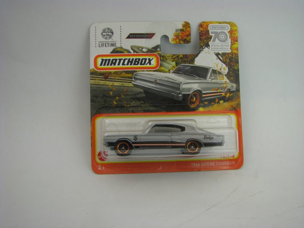 Dodge Charger 1966 12/100 70 Years Matchbox blister