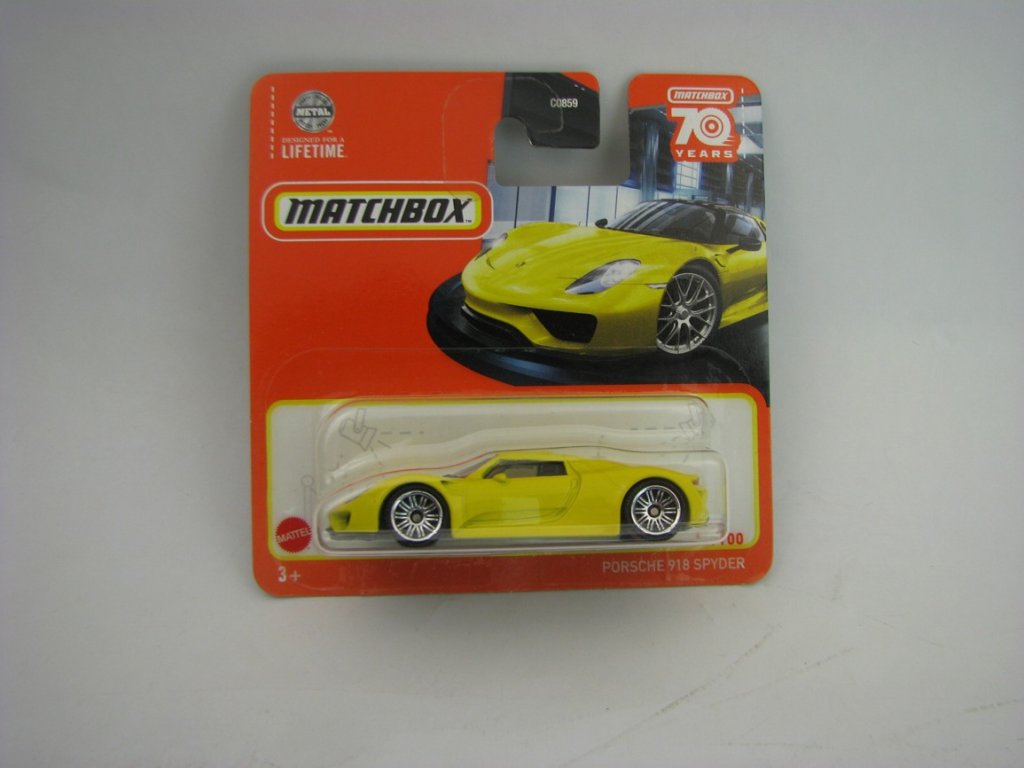 Porsche 918 Spyder Yellow 77/100 70 Years Matchbox blister