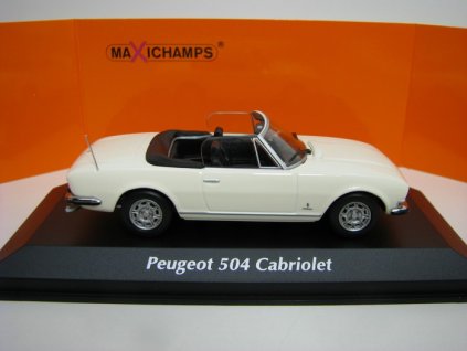 Peugeot 504 Cabriolet 1977 White 1:43 Maxichamps