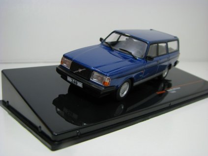 Volvo 240 Polar 1988 Blue metallic 1:43 Ixo CLC324N