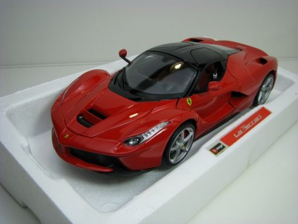 Ferrari Laferrari Red Signature series 1:18 Bburago 16901R