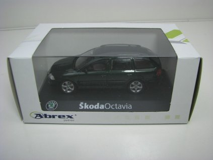 Škoda Octavia Combi 2004 green metallic 1:43 Abrex Junior