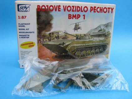 Bojové vozidlo pěchoty BMP 1 1:87 SDV 87009